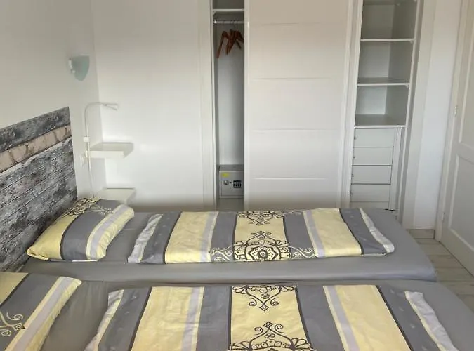 Residencia Mirapuerto شقة